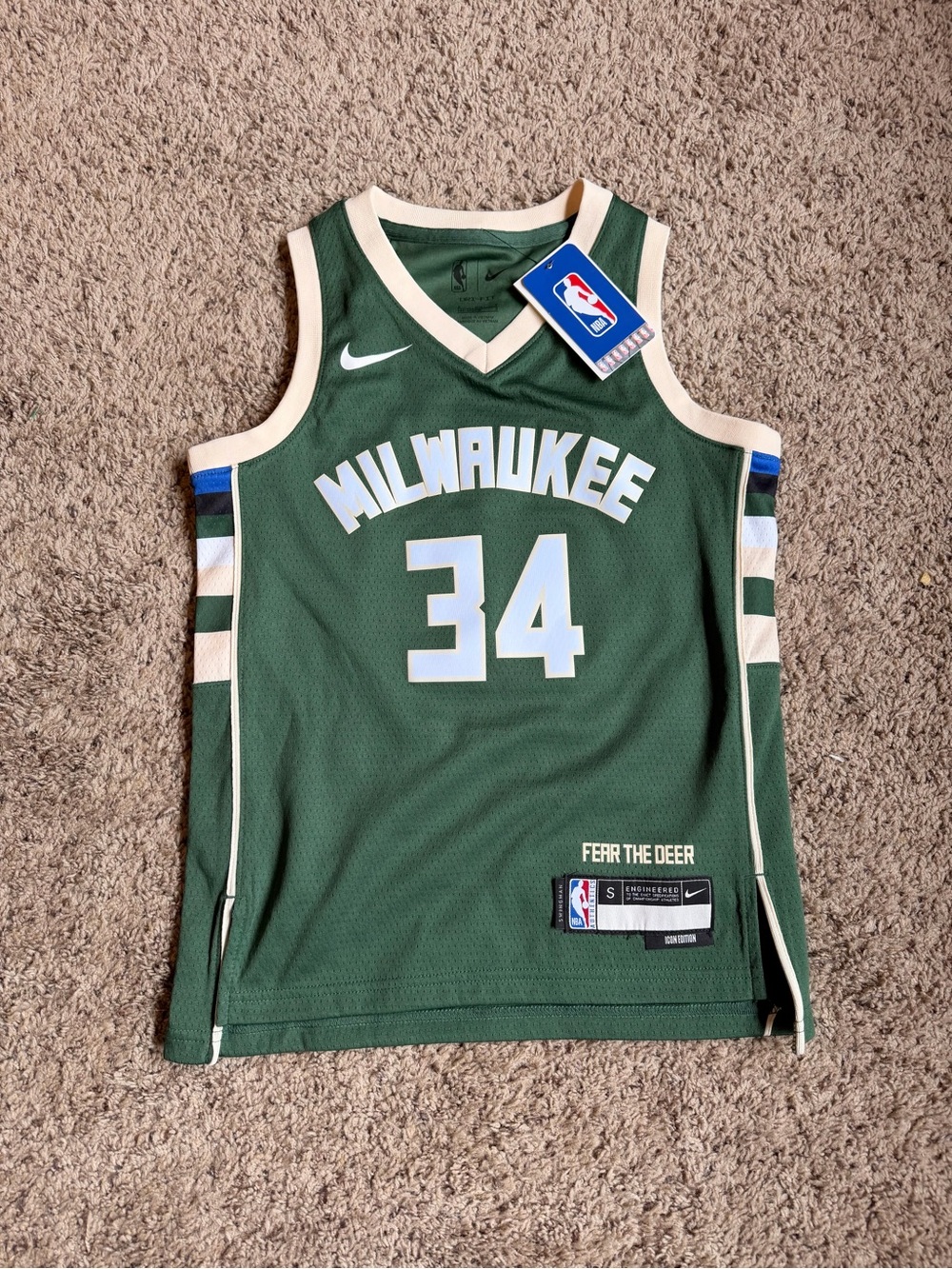 New Nike Basketball Jersey Milwaukee Bucks Giannis Antetokounmpo Youth Small #34